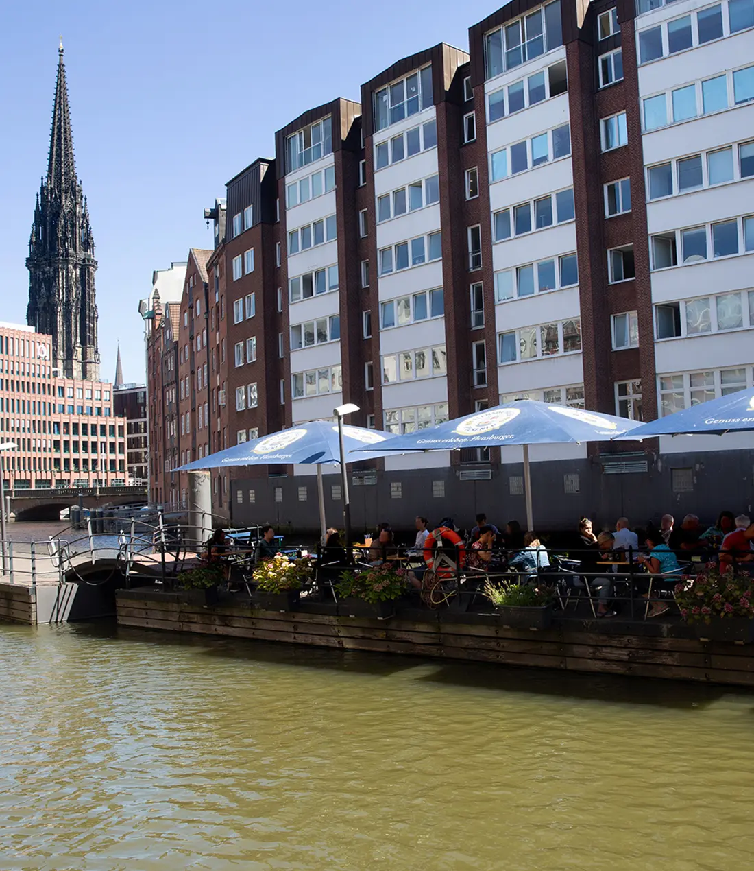 Ti Breizh Standort Deichstraße Außenbereich mit Wasserblick